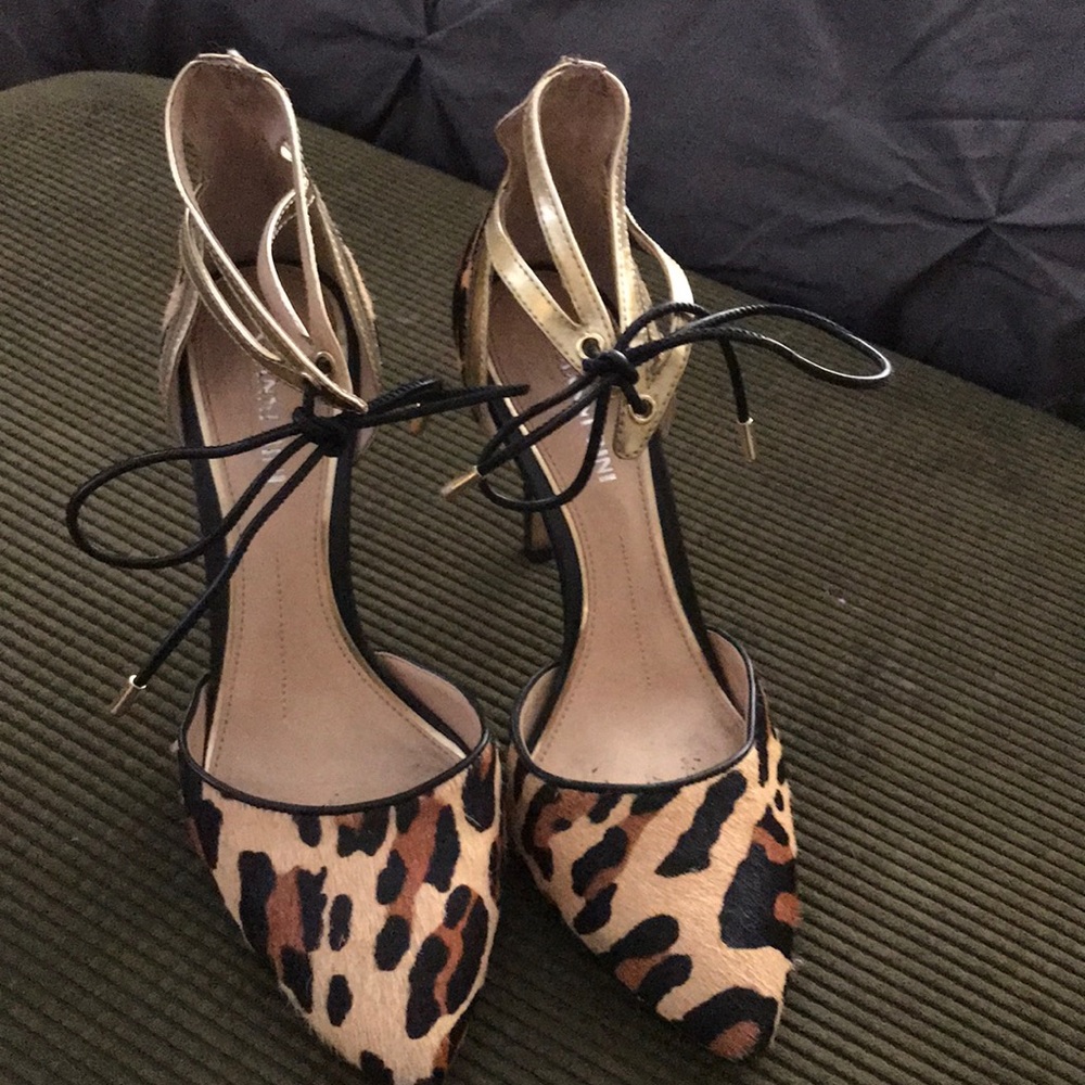 Gianni Bini leopard heels